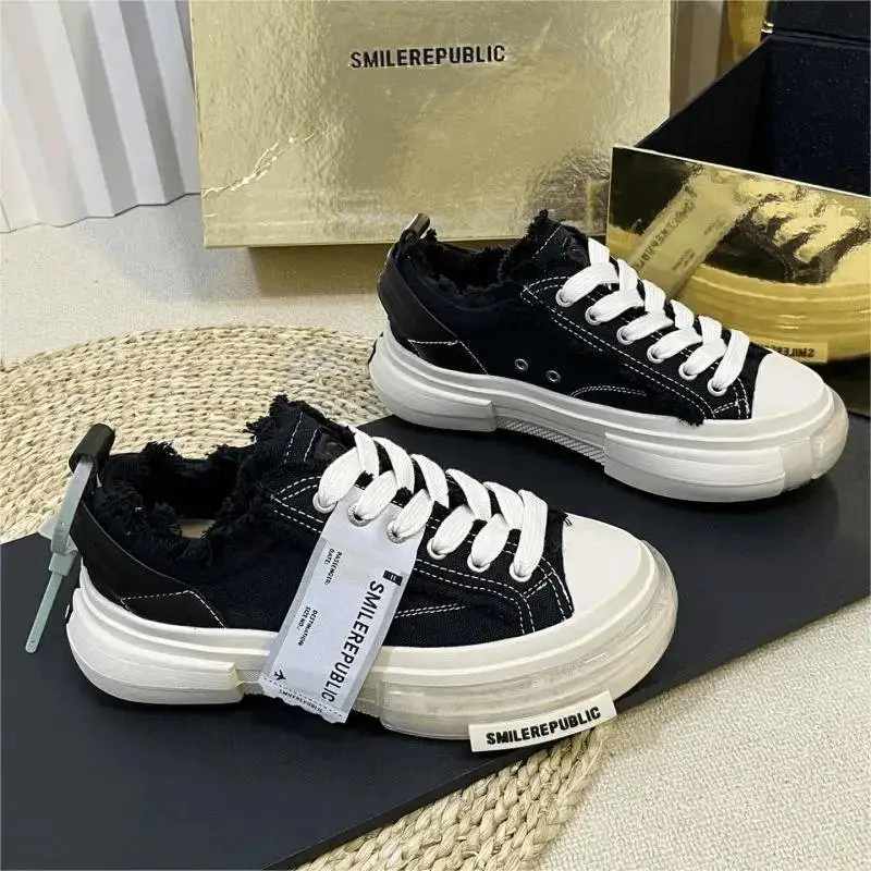 SMILEREPUBLIC SR Sneakers 1