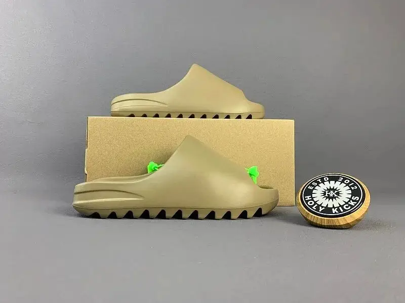 Aididas slippers 2