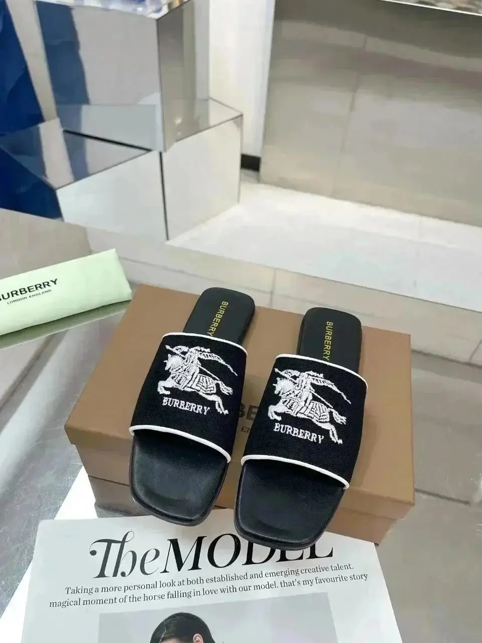 Gucci GG Supreme Slippers / Chanel Slide Sandals [38 styles] 2
