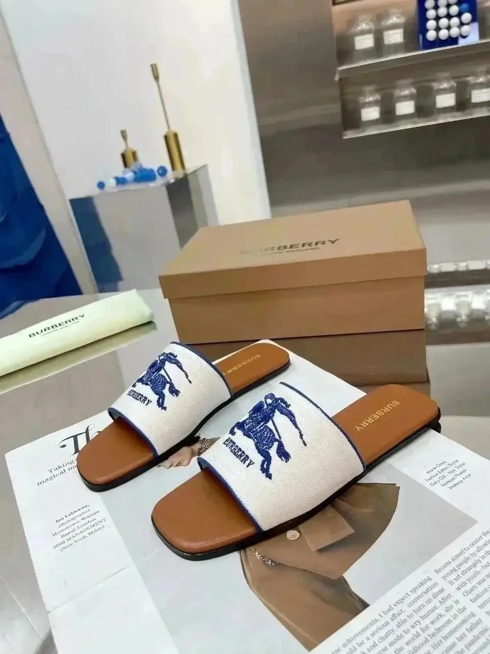 Gucci GG Supreme Slippers / Chanel Slide Sandals [38 styles] 8