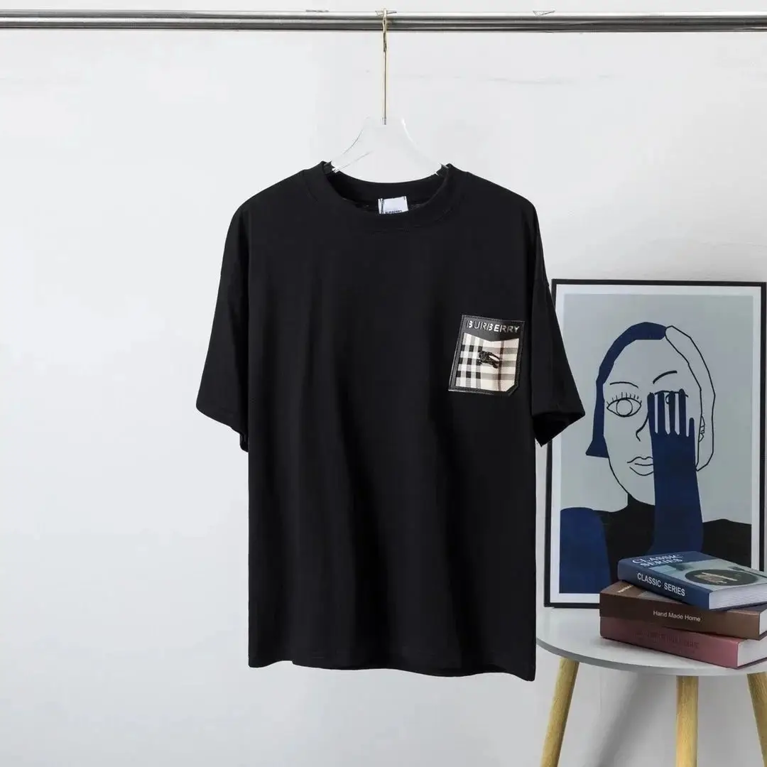 Burberry T-shirt 2
