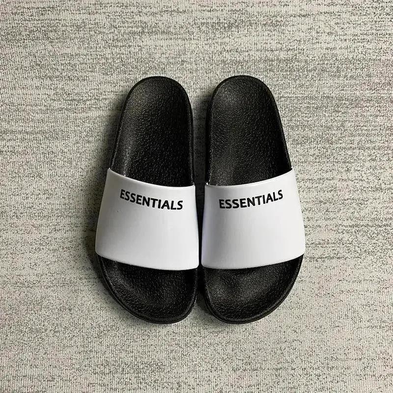 Burberry&Yeezy Slides 11